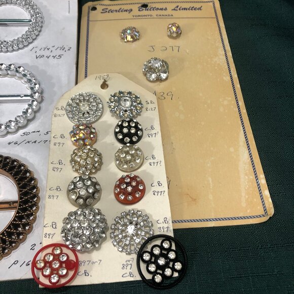 BUTTON COLLECTION ~ Vintage Salesman's Button Samples ~ Capitol, Sterling - Picture 4 of 11